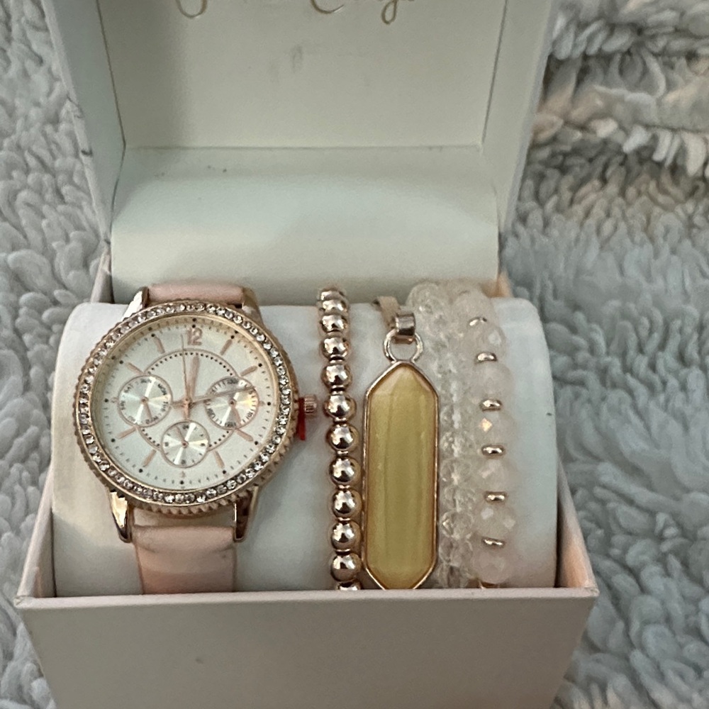Elegant Watch and Bracelet Set